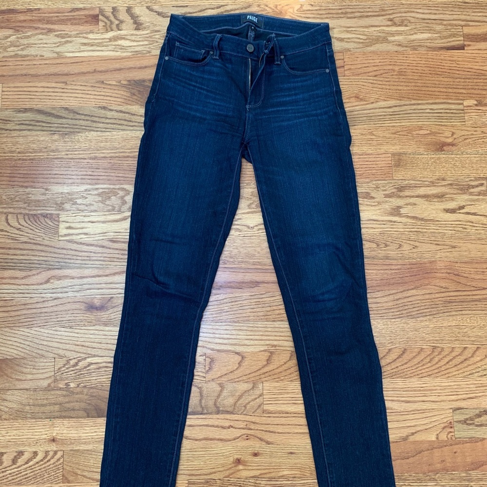 Like New: PAIGE Jeans 27